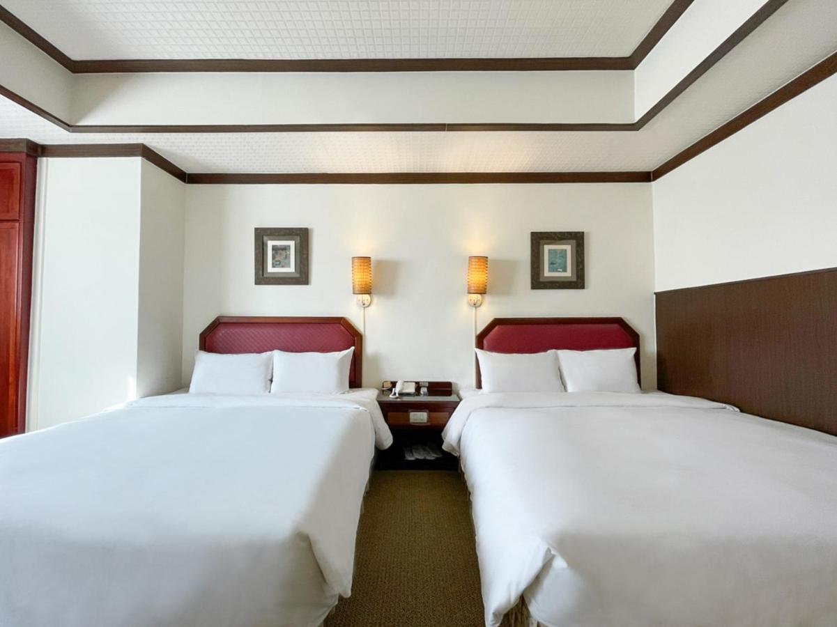 Guide Hotel Changhua Jhongjheng Extérieur photo